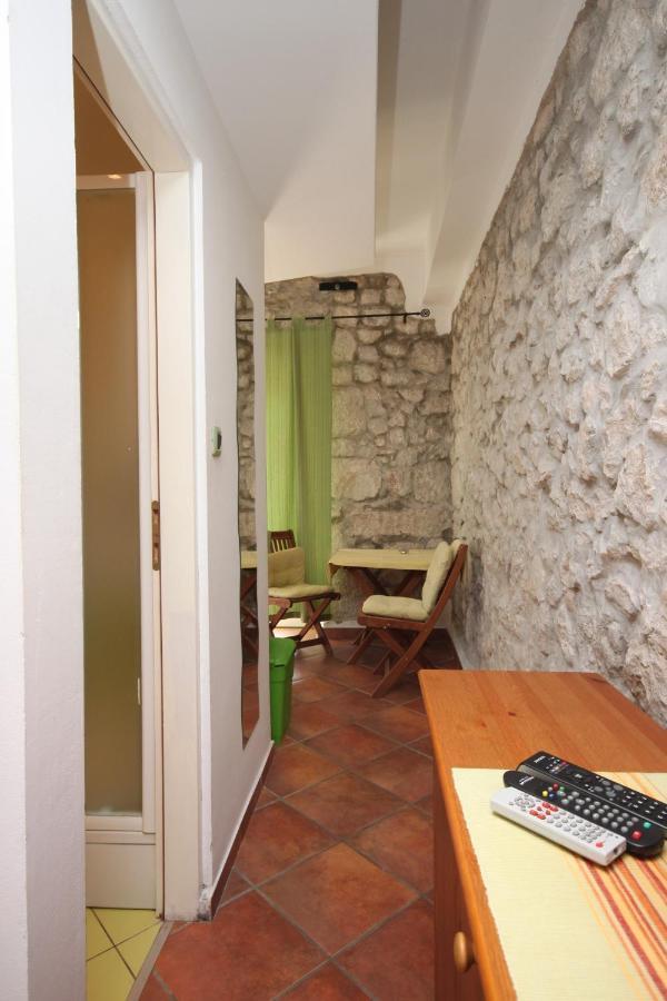Apartments By The Sea Gradac, Makarska - 6661 Gradac  Kültér fotó