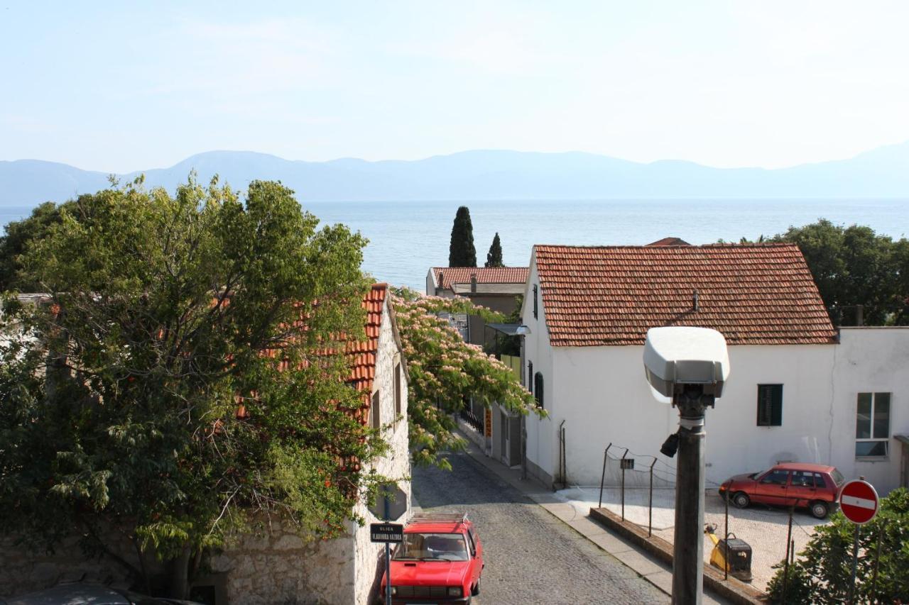 Apartments By The Sea Gradac, Makarska - 6661 Gradac  Kültér fotó